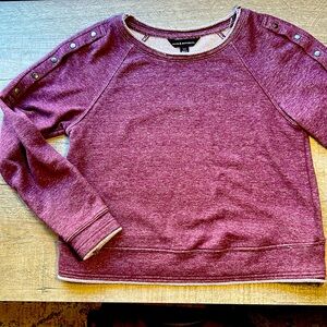 Rock and Republic maroon sweatshirt with fun snap shoulder detail, XS